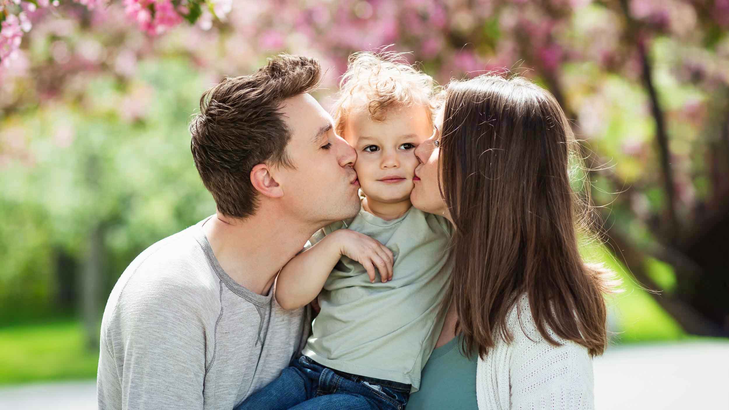 spring family portrait